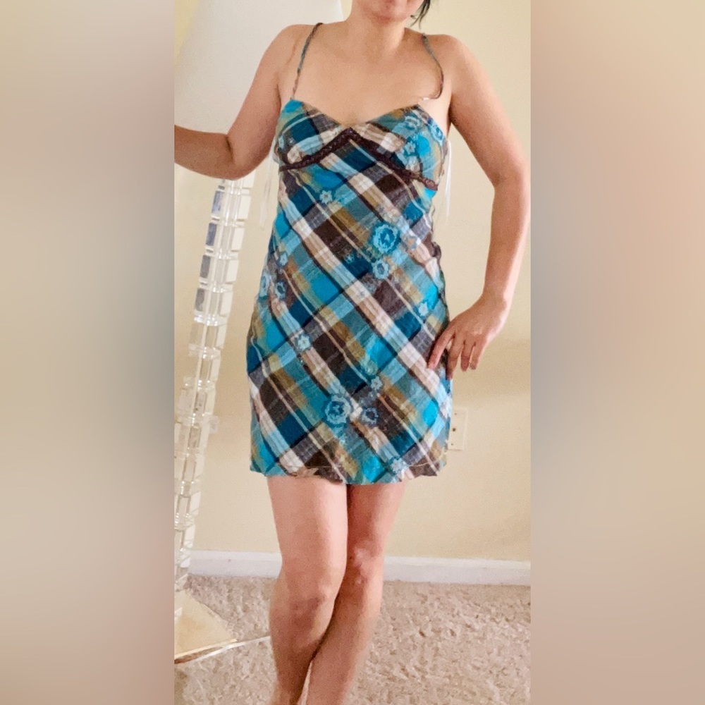 Strap back, mini cotton dress in blue and brown size M